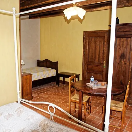 D'hotes Au Vieux Moulin Bed & Breakfast